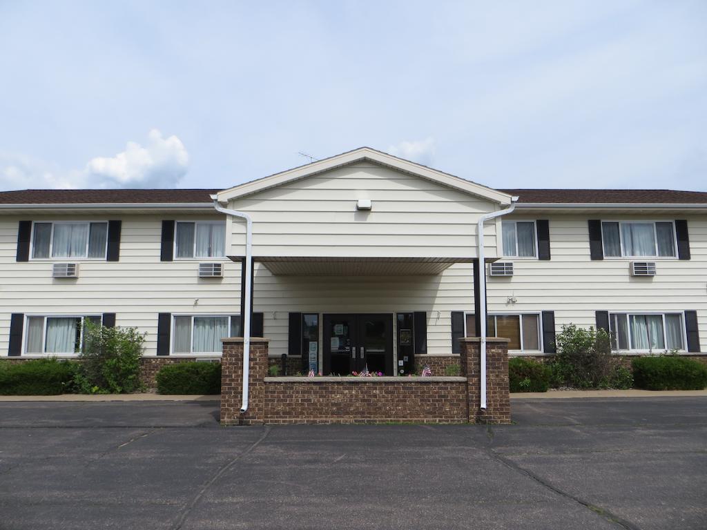 Amerivu Inn Prentice 외부 사진
